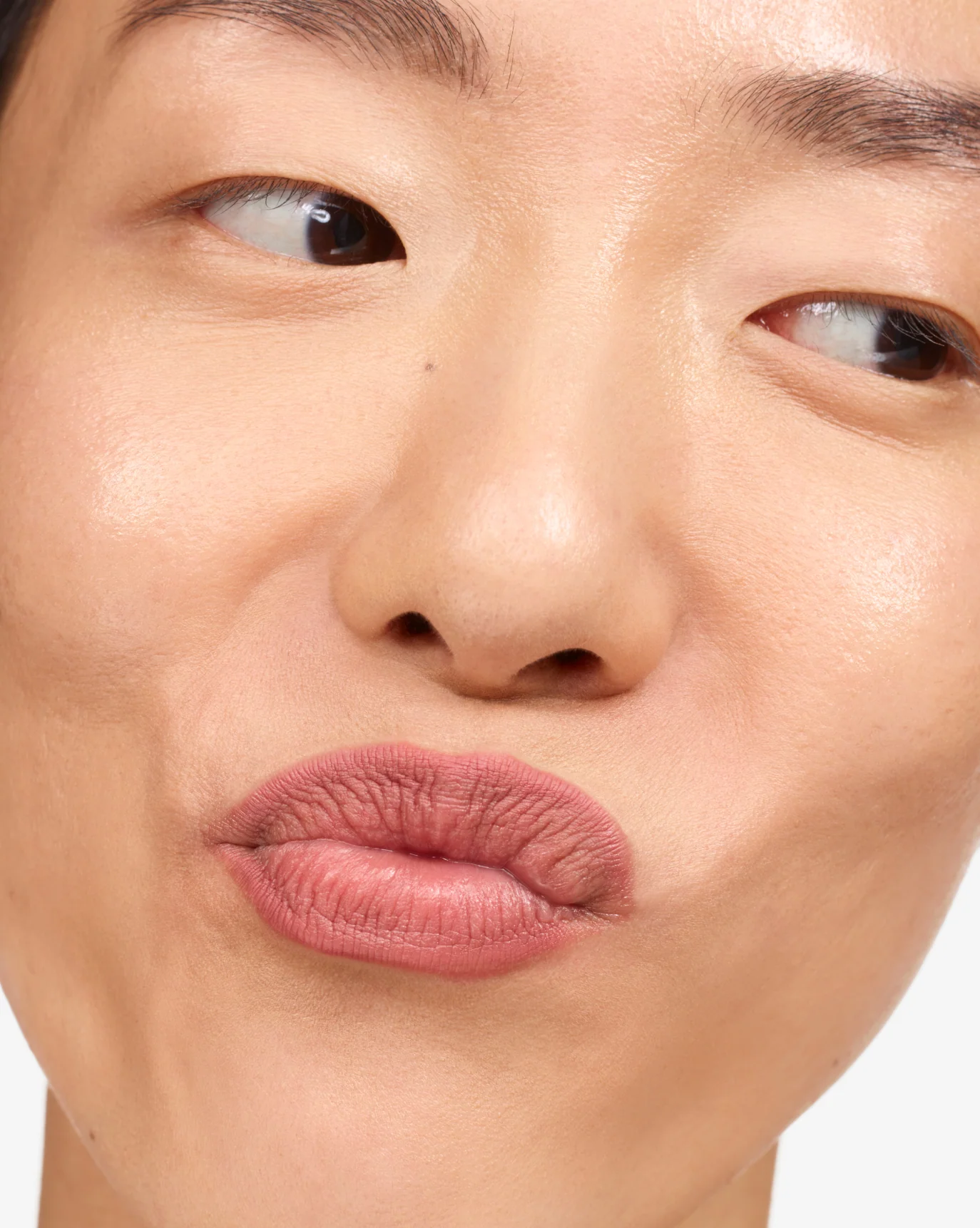 Lip Line - Image 10